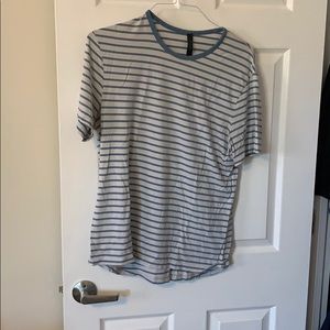 Men’s Lululemon T Shirt - Large